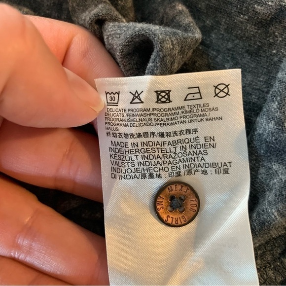 Mexx Gray Long Tab Sleeved T-shirt with Be Happy Graphic Size S - Picture 6 of 7